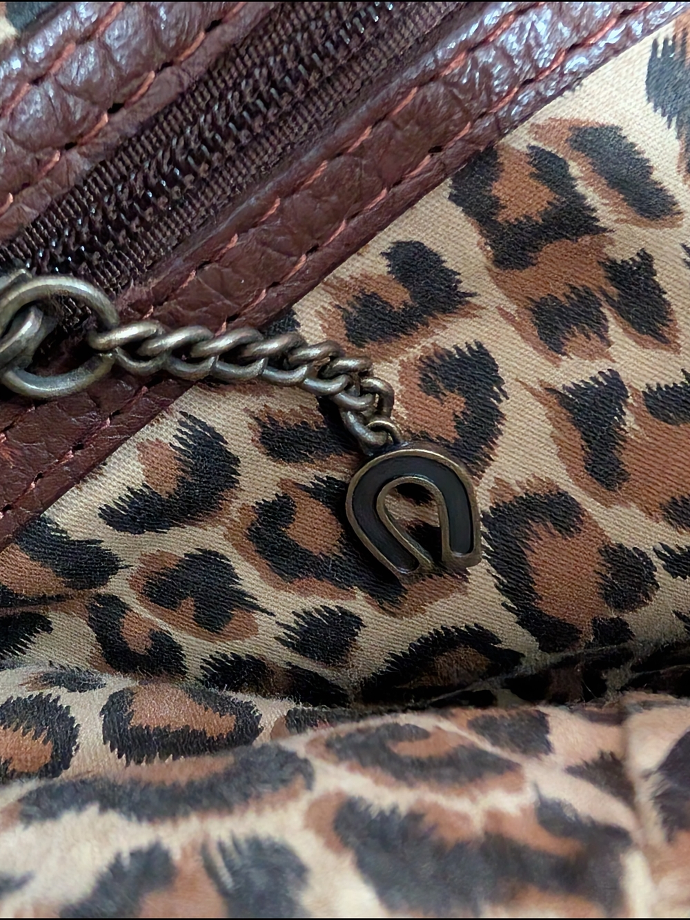 Vintage Betsey Johnson Rare Y2K Brown Leather Studded Satchel Bag - Picture 10 of 10